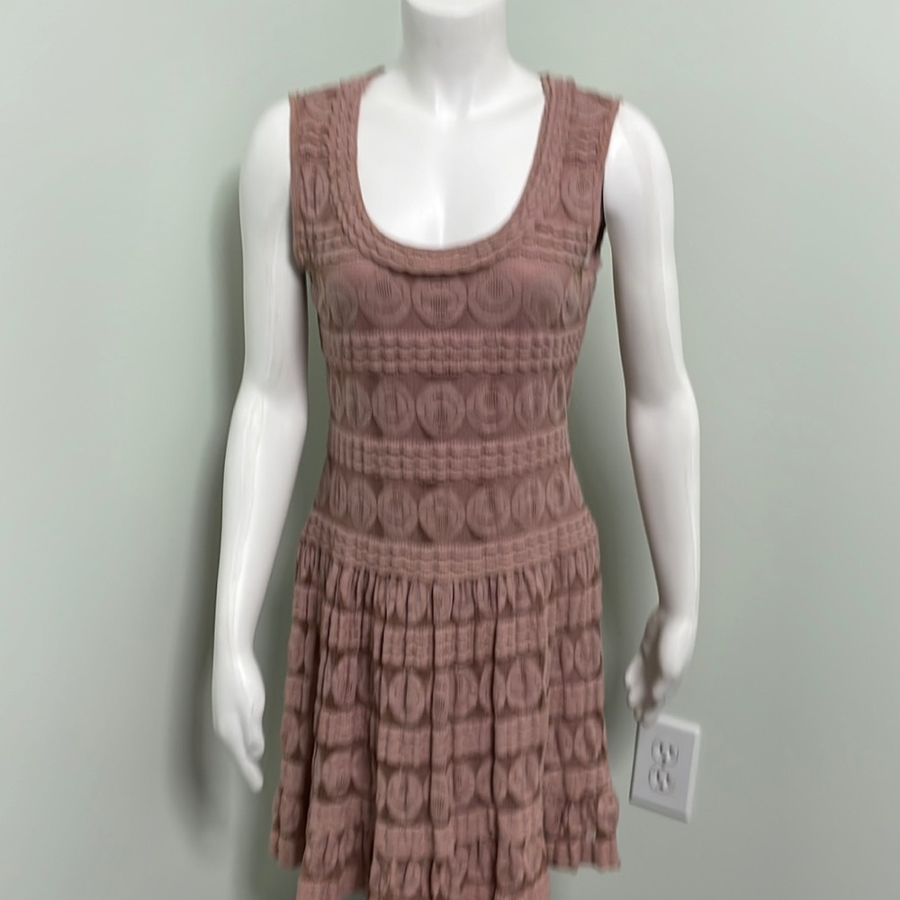 SUNDANCE Dusty Pink lace sleeveless dress